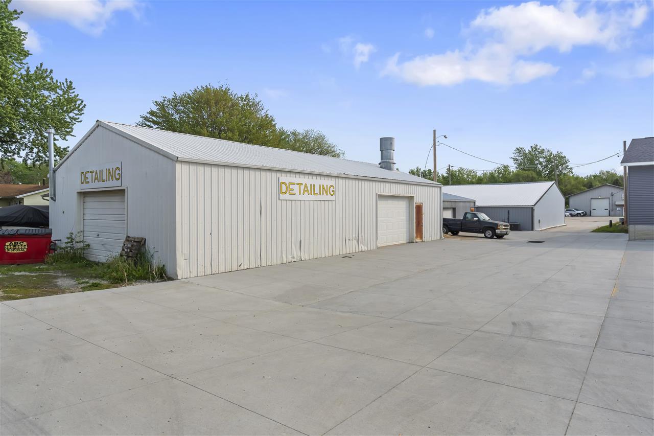 Property Photo 23